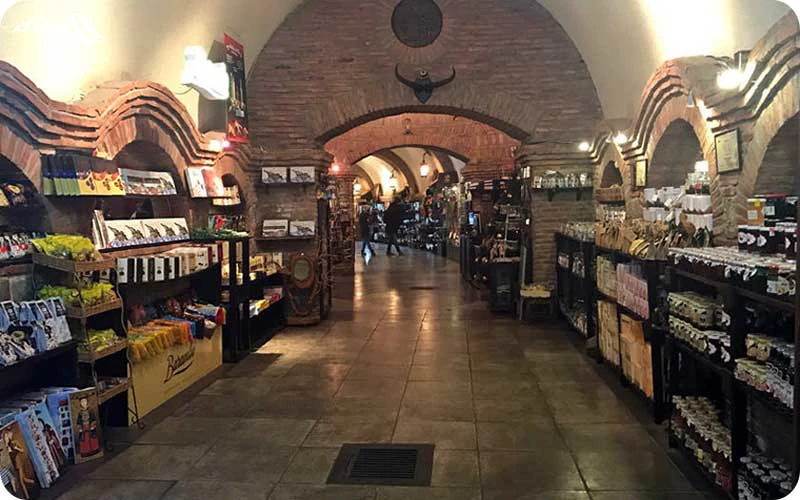 بازار میدان تفلیس؛ قدیمی‌ترین بازار شهر